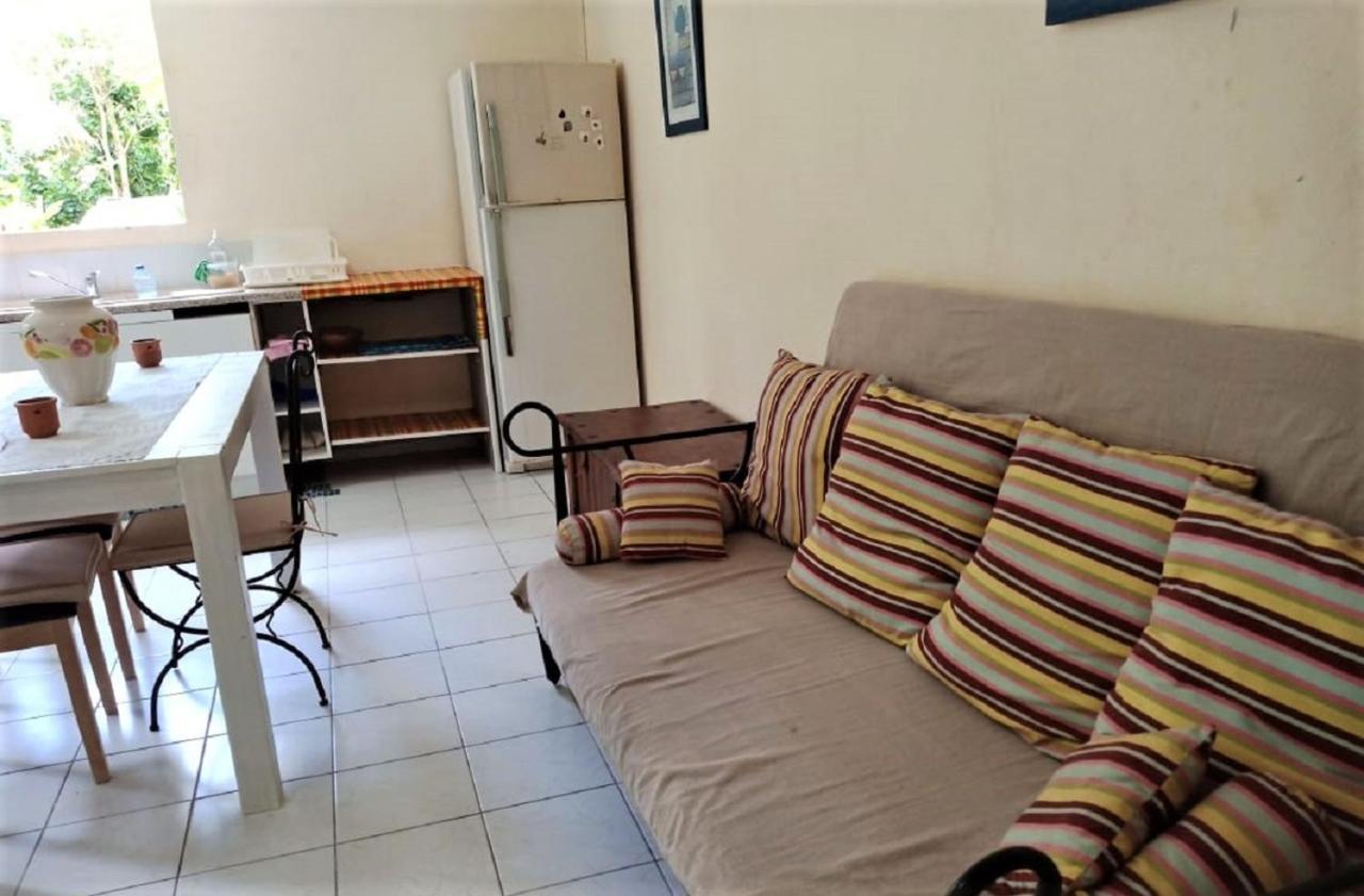 Maison Alpinia Le Moule Esterno foto