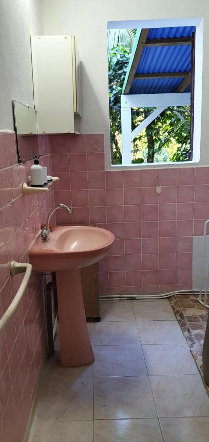 Maison Alpinia Le Moule Esterno foto